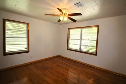 2428 Corbett Street, La Marque, TX 77568 - Photo 6