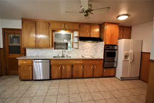 2428 Corbett St, La Marque, TX 77568 - Photo 4