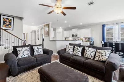 4435 Bearberry Avenue, Baytown, TX 77521 - Photo 8