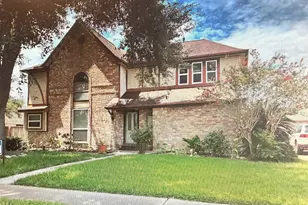15502 Rio Plaza Dr, Houston, TX 77083 - Photo 2