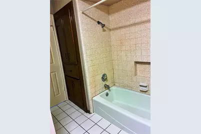 15502 Rio Plaza Drive, Houston, TX 77083 - Photo 22