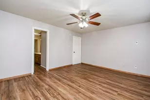 15502 Rio Plaza Dr, Houston, TX 77083 - Photo 18