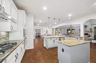 24935 Waterstone Estates Cir W, Tomball, TX 77375 - Photo 20