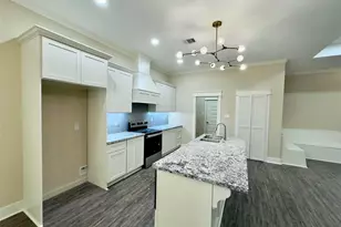 10730 Vinson St, Beaumont, TX 77713 - Photo 2