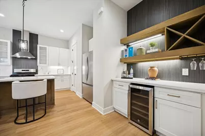 719 Thornton Road #C, Houston, TX 77018 - Photo 2