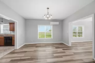 427 Co Rd 304, Palacios, TX 77465 - Photo 10