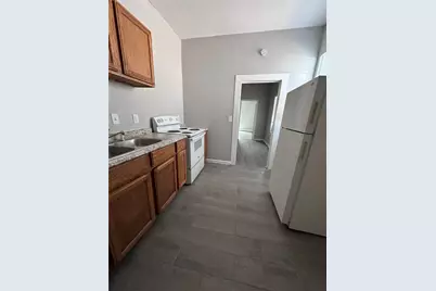 910 37th Street #3, Galveston, TX 77550 - Photo 6