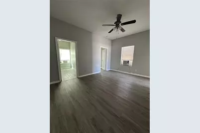 910 37th Street #3, Galveston, TX 77550 - Photo 8