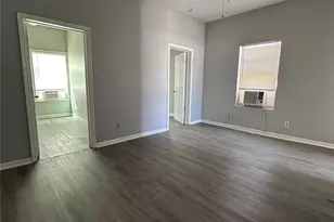 910 37th St, Galveston, TX 77550 - Photo 8