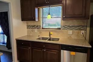 10218 Golden Meadow Dr, Houston, TX 77064 - Photo 8