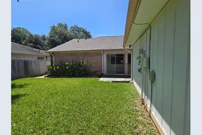 10218 Golden Meadow Drive, Houston, TX 77064 - Photo 38