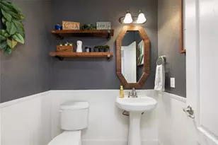 15311 Icet Crk Ave, Mont Belvieu, TX 77523 - Photo 22