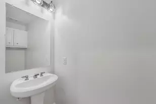 650 Westcross St, Houston, TX 77018 - Photo 16