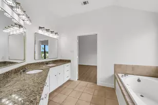 650 Westcross St, Houston, TX 77018 - Photo 30