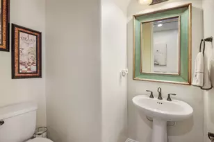 19 Lufberry Pl, Tomball, TX 77375 - Photo 10