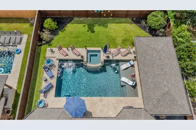 19 Lufberry Place, Tomball, TX 77375 - Photo 2