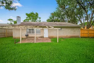 14118 Louan Ct, Sugar Land, TX 77498 - Photo 34