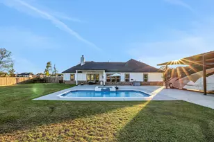 5611 Arrowhead Pt Dr, Baytown, TX 77523 - Photo 20