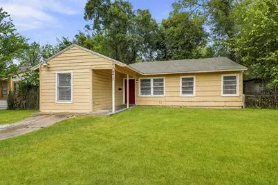 5417 Kenilwood Drive, Houston, TX 77033 - Photo 1