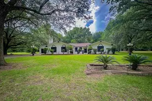 3640 Whippoorwill St, Orange, TX 77632 - Photo 4