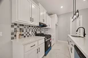90 Burress St, Houston, TX 77022 - Photo 22