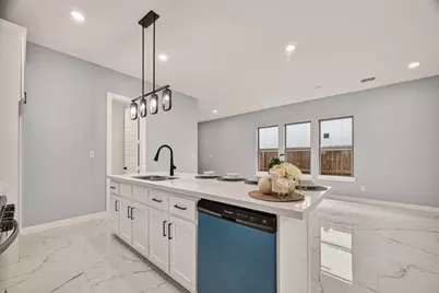 90 Burress Street #A, Houston, TX 77022 - Photo 2