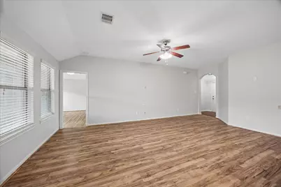 431 De Coster Boulevard, Alvin, TX 77511 - Photo 6