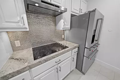 13419 Preston Cliff Court, Houston, TX 77077 - Photo 8