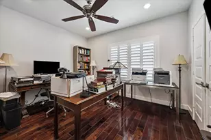 1047 W 17th St, Houston, TX 77008 - Photo 16