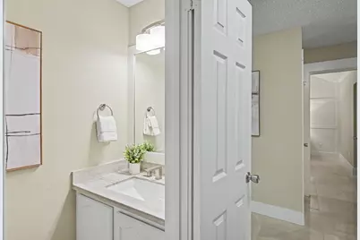 98 Breezy Point Place, The Woodlands, TX 77381 - Photo 20