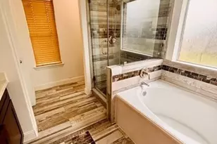 23915 Floragate Dr, Spring, TX 77373 - Photo 12