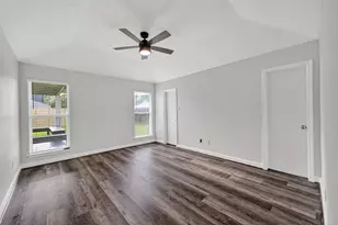 6915 Glen Rosa Dr, Katy, TX 77494 - Photo 18