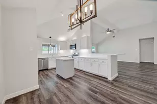 6915 Glen Rosa Dr, Katy, TX 77494 - Photo 10