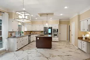 4422 Pine Breeze Dr, Kingwood, TX 77345 - Photo 8