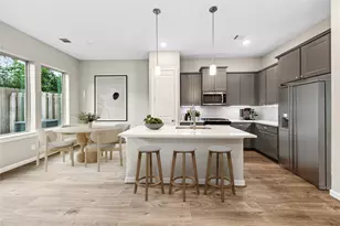 806 Glowing Dawn Dr, Houston, TX 77018 - Photo 8