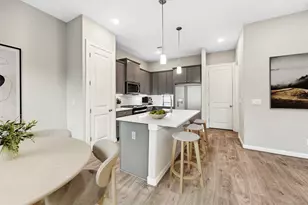 806 Glowing Dawn Dr, Houston, TX 77018 - Photo 6