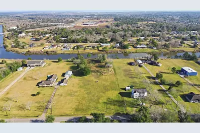 0 Robinson Road, Hitchcock, TX 77563 - Photo 2