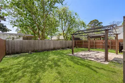 427 Yale Oaks Lane, Houston, TX 77091 - Photo 30