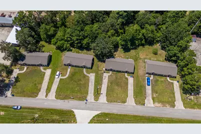 5516 Highline Drive #B, Montgomery, TX 77316 - Photo 2