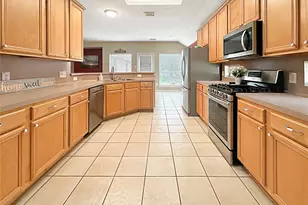 6506 Rustling Timbers Ln, Spring, TX 77379 - Photo 10