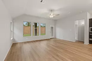 9643 Mount Brewer Ln, Porter, TX 77365 - Photo 8