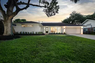 10814 Moonlight Dr, Houston, TX 77096 - Photo 1