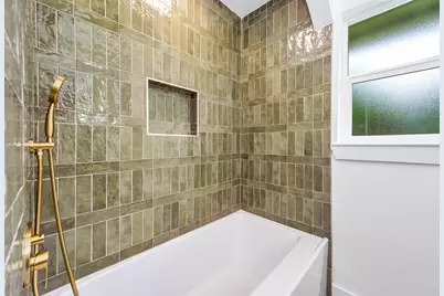 10814 Moonlight Drive, Houston, TX 77096 - Photo 22