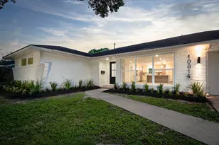 10814 Moonlight Dr, Houston, TX 77096 - Photo 24