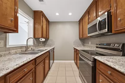 13884 Hollowgreen Drive, Houston, TX 77082 - Photo 16