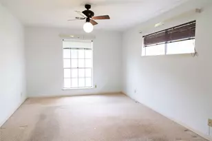 10111 Kerrwood Ln, Houston, TX 77080 - Photo 26