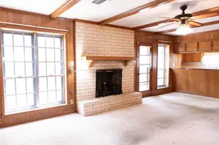 10111 Kerrwood Ln, Houston, TX 77080 - Photo 2