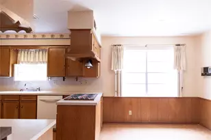 10111 Kerrwood Ln, Houston, TX 77080 - Photo 18