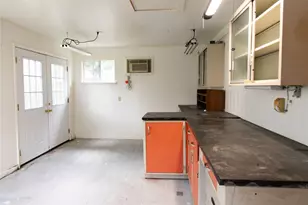 10111 Kerrwood Ln, Houston, TX 77080 - Photo 38