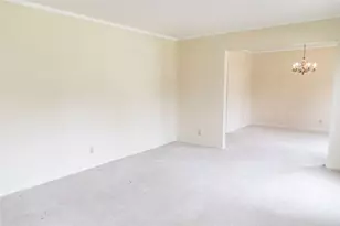 10111 Kerrwood Ln, Houston, TX 77080 - Photo 6